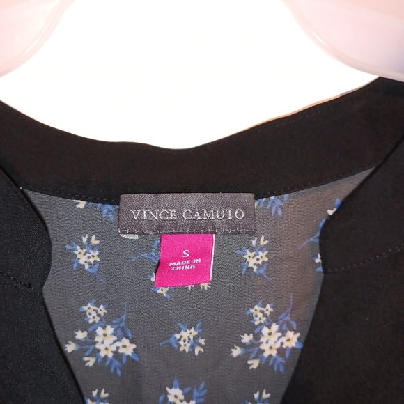 Vince Camuto Highlands Windowpane Plaid Dolman Sleeve V-Neck Top Small - Picture 2 of 4